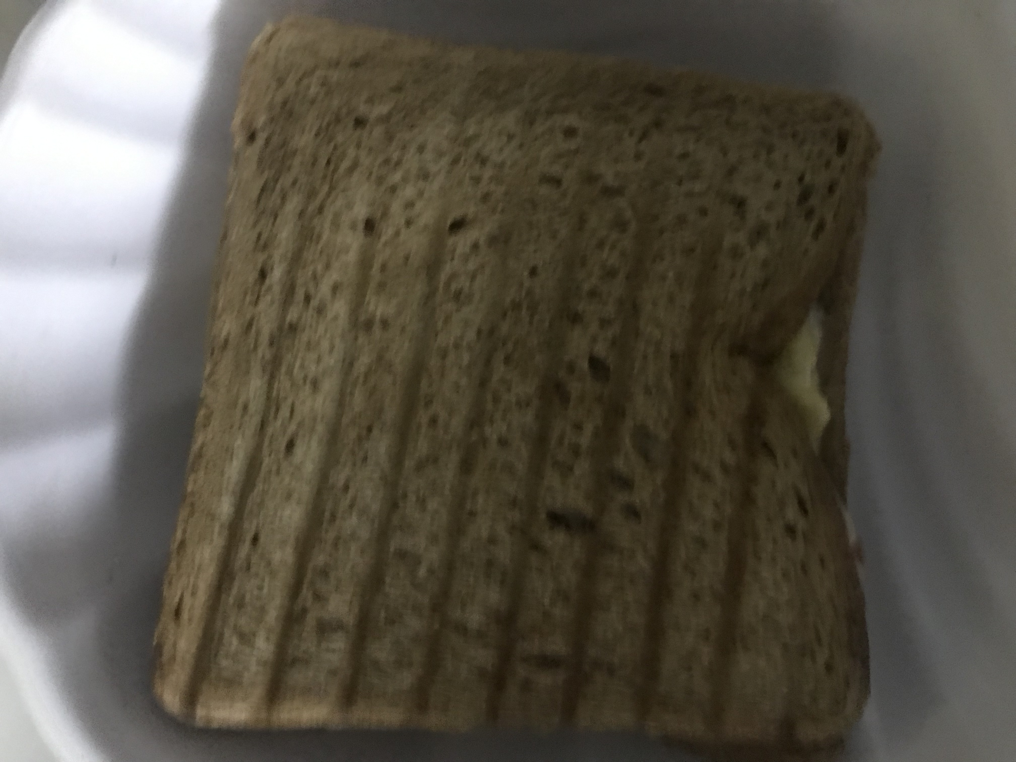 مشيت٣٠دقيقه لترين مويه شربت

الفطور شريحتين تست...