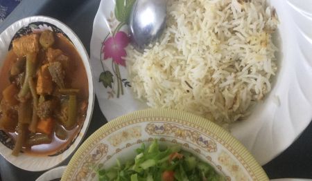 اكلت ٦ملاعق رز ابيض مسلوق - ايدام خضار بصدر دجاج -...