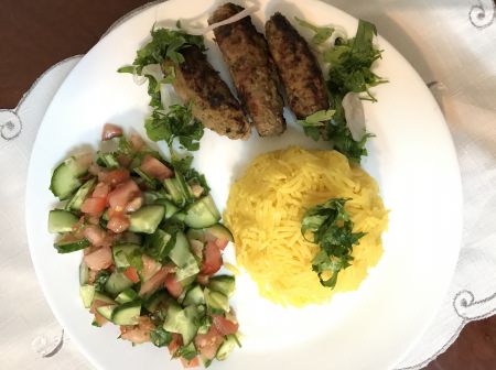 غداء الأربعاء:
٥٠ غرام رز +٥٠غرام كفتة لحم خاية م...