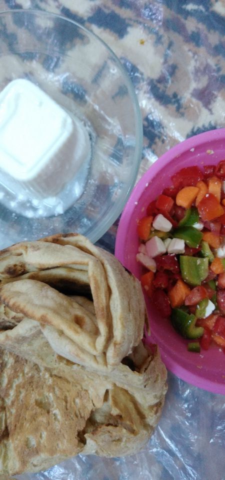 صوم مقبول وإفطار شهي  متكون عناصر صحية جدا وبعض ال...